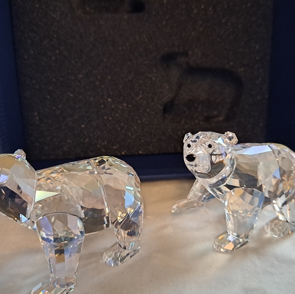 Swarovski SCS 2011 Polar bear cubs w boxes and  COA - Picture 4 of 14